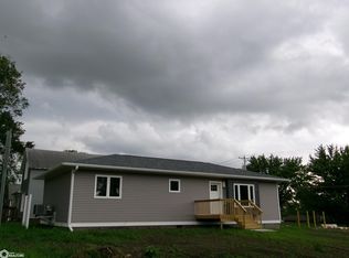 104 E Lucas St, Creston, IA 50801