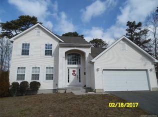 230 Churchill Dr, Egg Harbor Township, NJ 08234