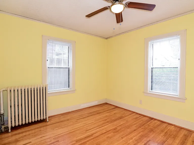 969 Saint Clair Ave #1 — Photo 16