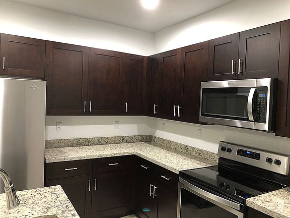 4th image of 5107 NW 51st Ter