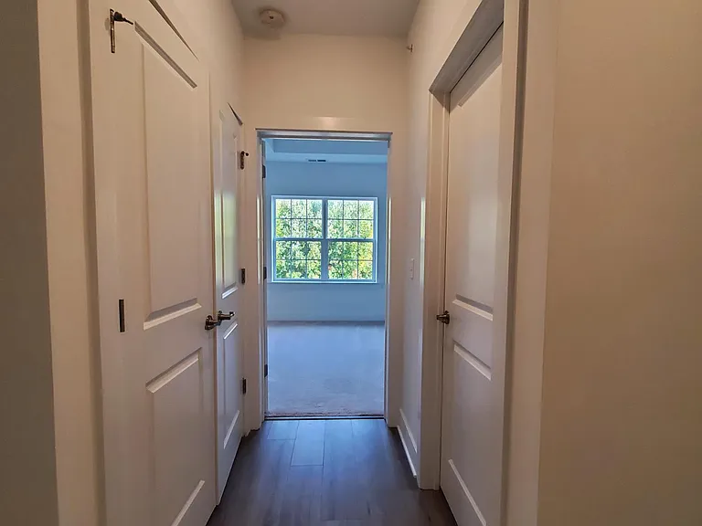 932 Vanderbergh Blvd — Photo 2