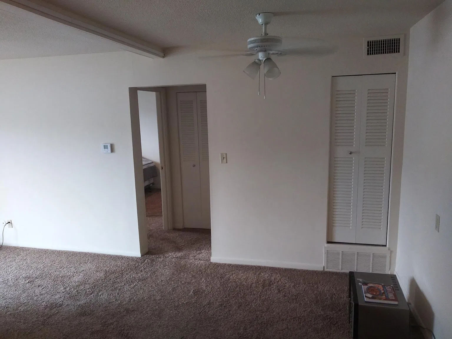 1 bed, 700 sqft, $975 — Photo 4