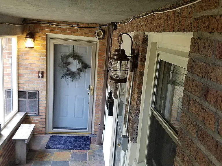 202 N Highland Ave #4 — Photo 18