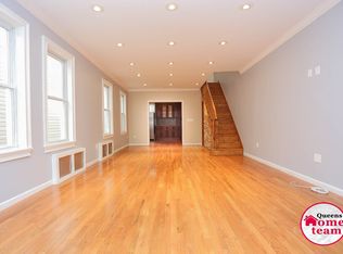 6946 78th St, Middle Village, NY 11379