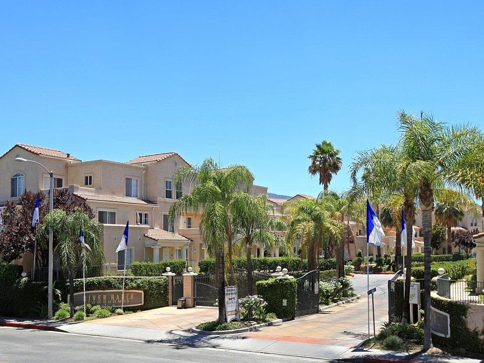 1st image of 18002 Annes Cir Unit 202