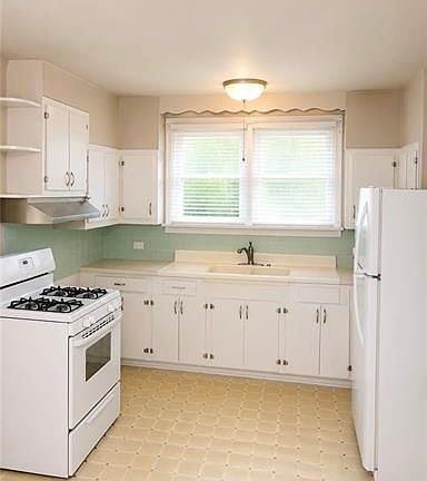 4th image of 1015 7th St #A