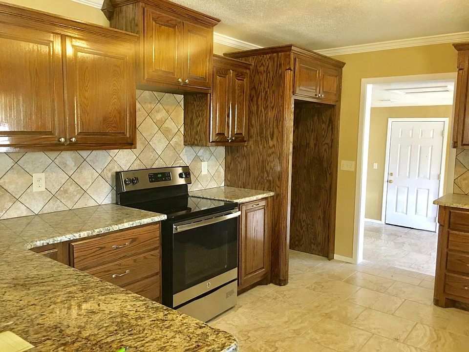 1st image of 6006 Linden Ln