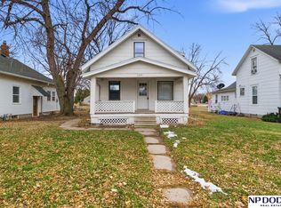 1031 E 10th St, Fremont, NE 68025
