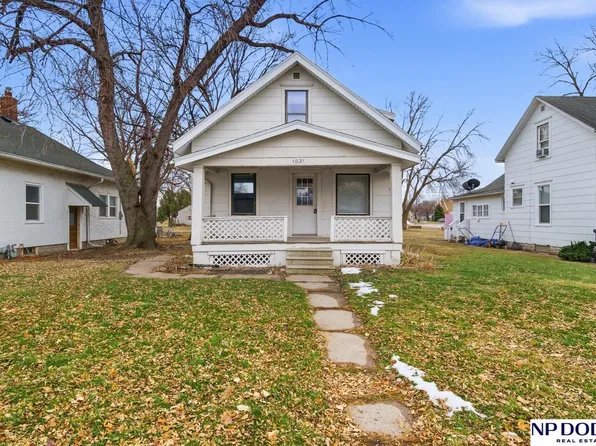 1031 E 10th St, Fremont, NE 68025