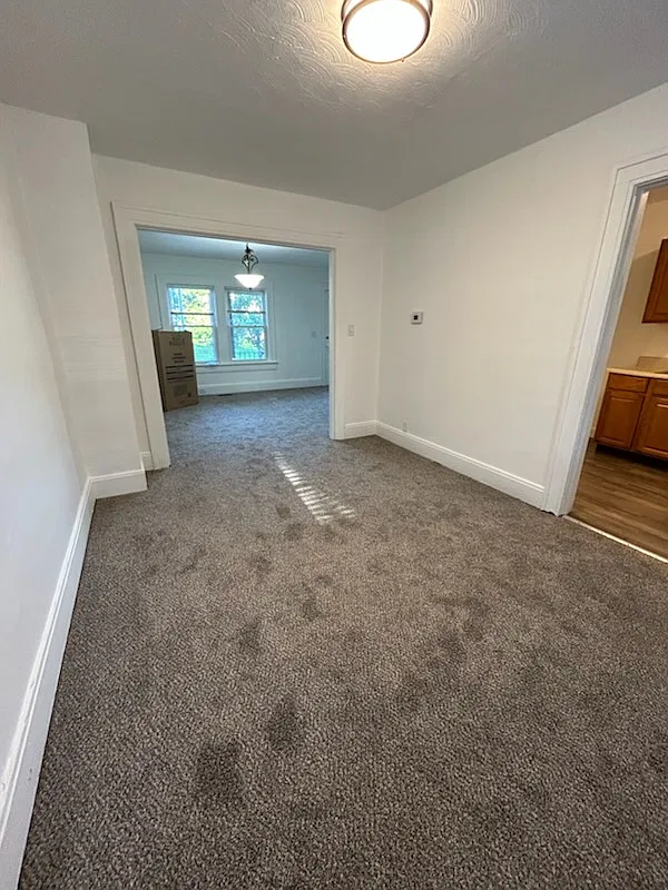 2 bed, 1470 sqft, $1,100 — Photo 4
