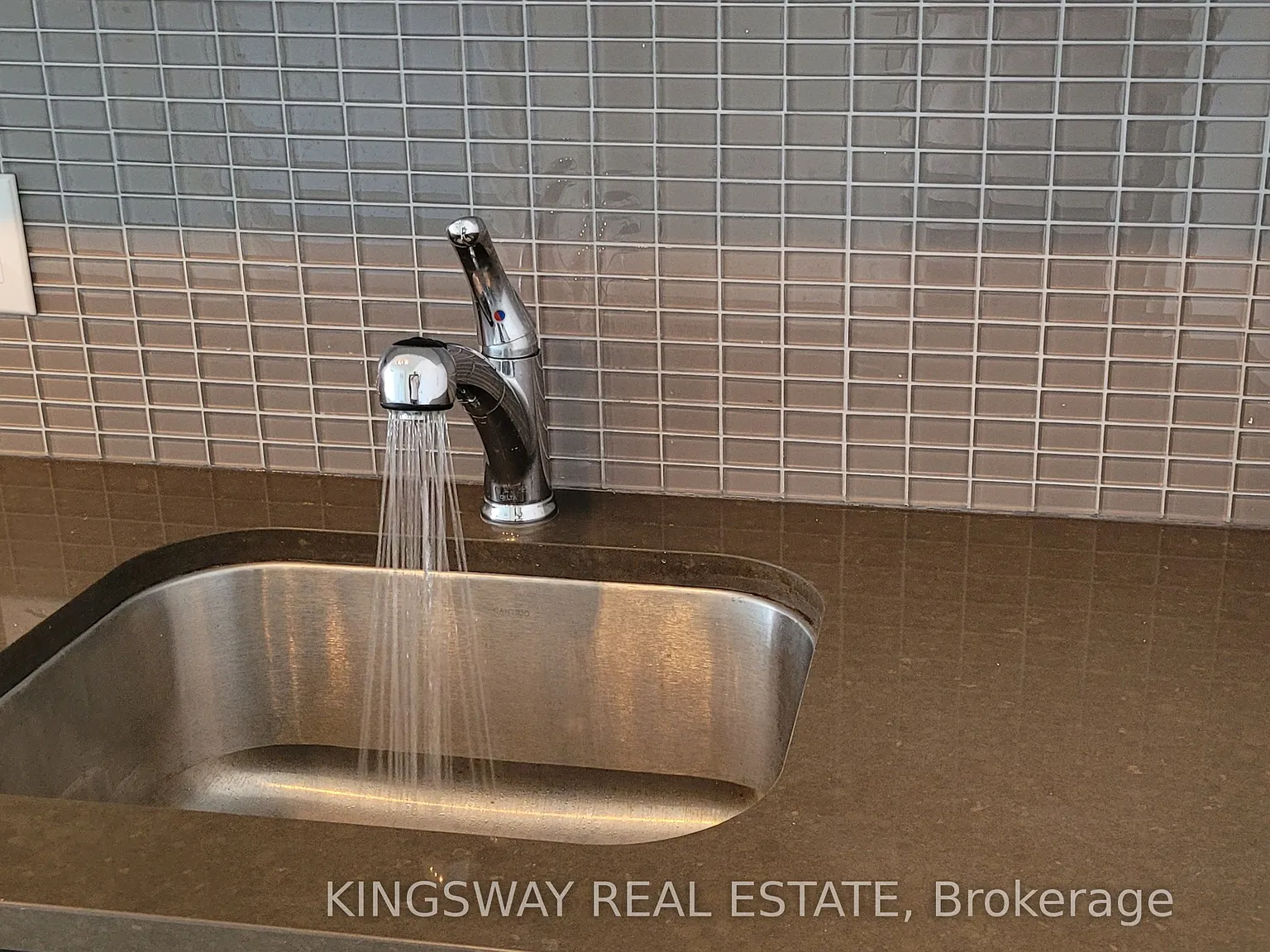 1 bed, $2,300 — Photo 4