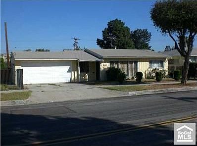 1st image of 339 E Hyde Park Blvd