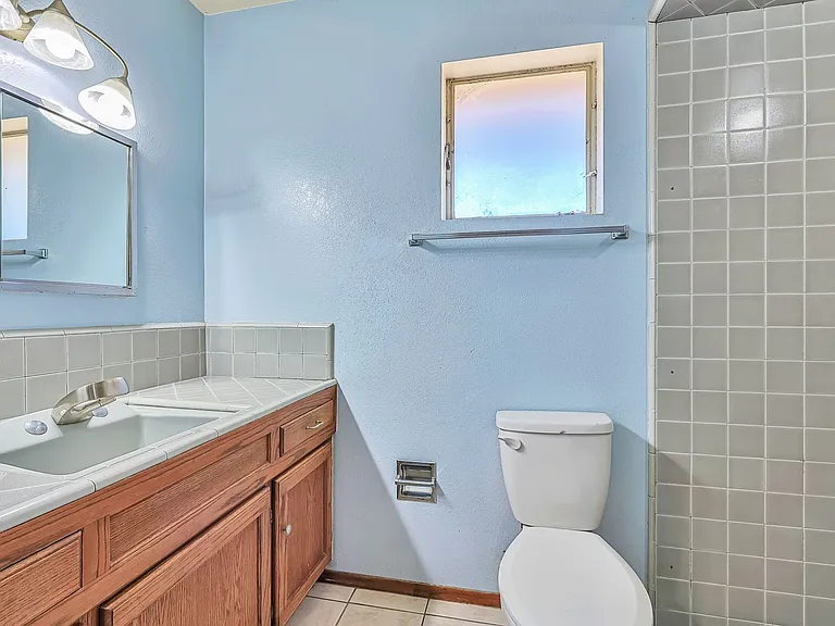 727 E Vista Del Cerro Dr — Photo 9