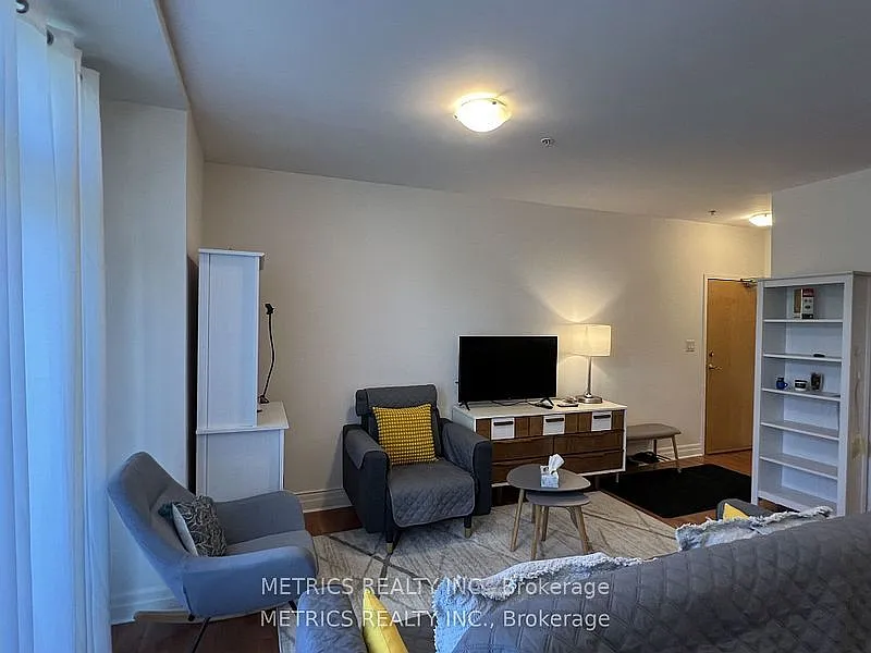 2 bed, $2,900 — Photo 4