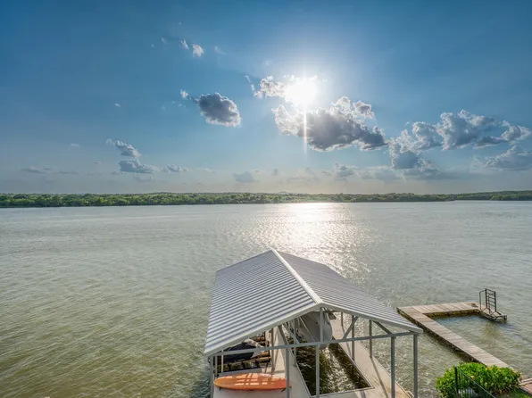 718 County Road 136b, Kingsland, TX 78639