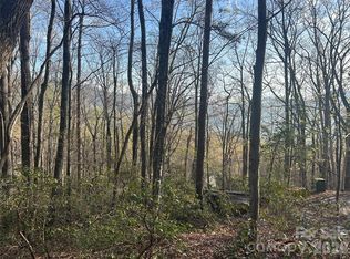 301 Cardinal Rd, Lake Lure, NC 28746