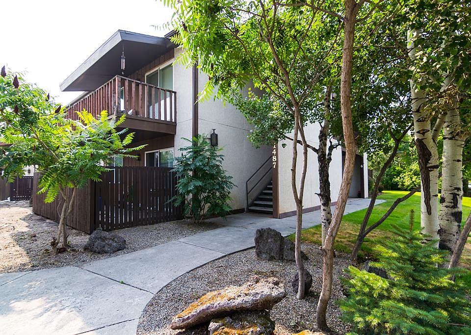 1st image of 1487 Vega Cir APT 8