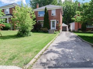 87 Midland Ave, Toronto, ON M1N 3Z8