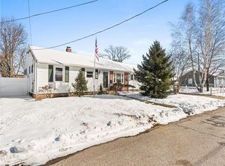 85 Ames St, Pawtucket, RI 02861