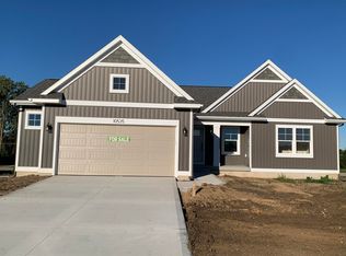 10535 Winnie Ln, Allendale, MI 49401