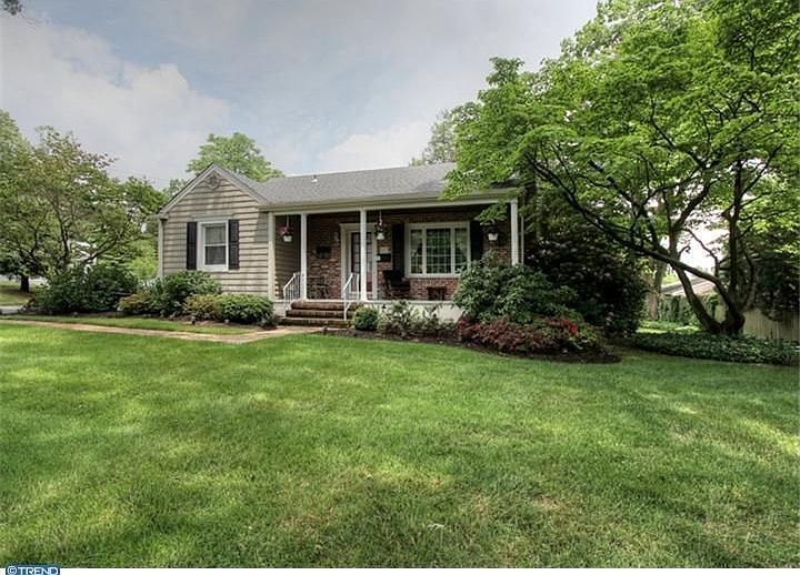 217 Pleasant Valley Ave, Moorestown, NJ 08057 Zillow