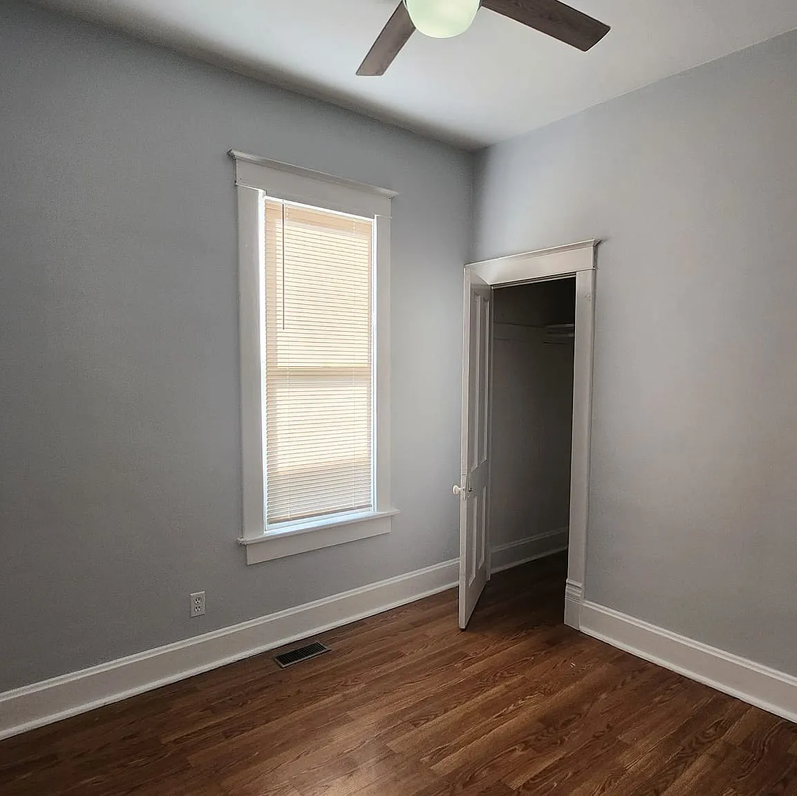2 bed, 760 sqft, $1,300 — Photo 4