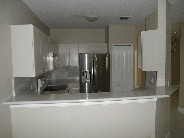 2314 Shoma Ln — Photo 7