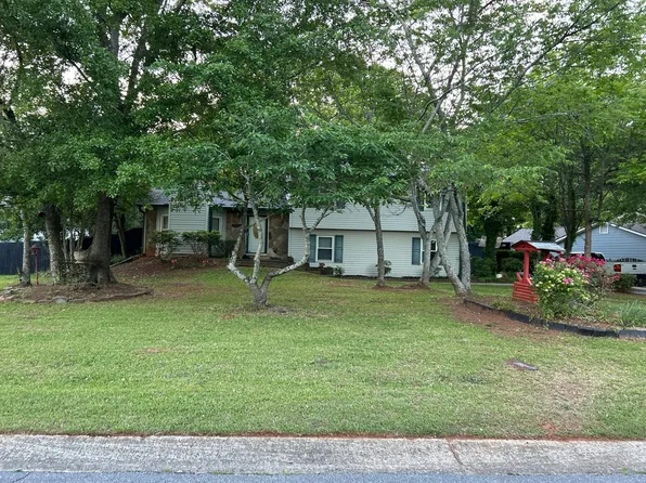 2300 Joncie Ct, Norcross, GA 30071