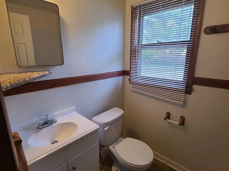 1224 Downtain St — Photo 10