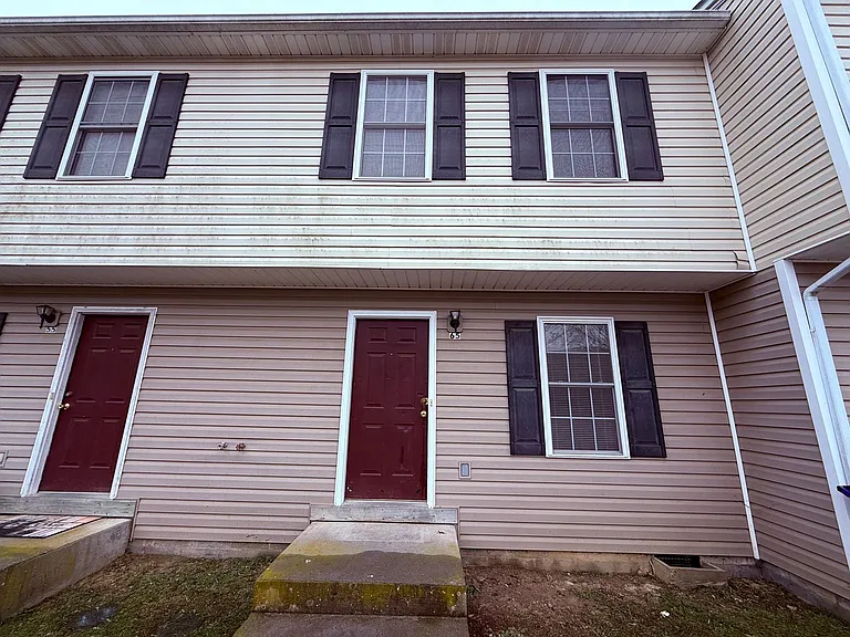 65 Majestic Dr — Photo 2