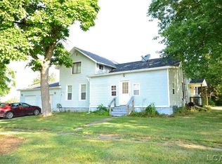 216 Walnut St, Addison, MI 49220