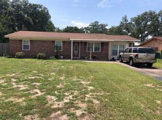 45 11th St, Shalimar, FL 32579