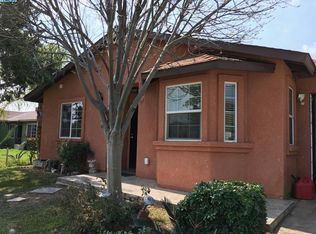 579 Lemona St, Woodlake, CA 93286