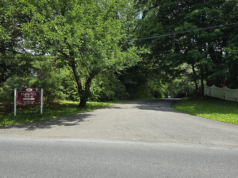 40 Haviland Rd #A7 — Photo 1