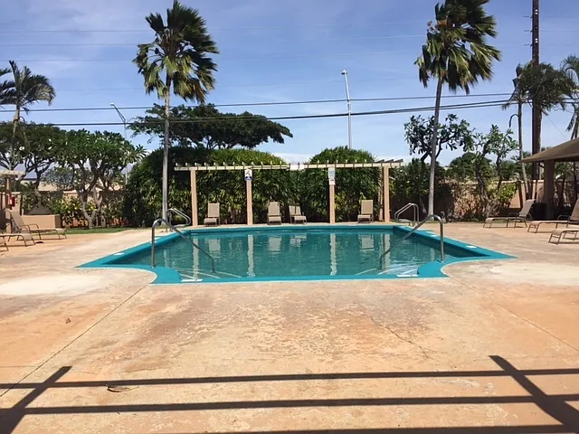 2 bed, 1.5 bath, 710 sqft, $2,700 — Photo 2