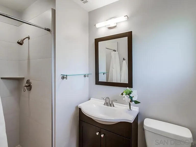 4945 Tierra Baja Way — Photo 21