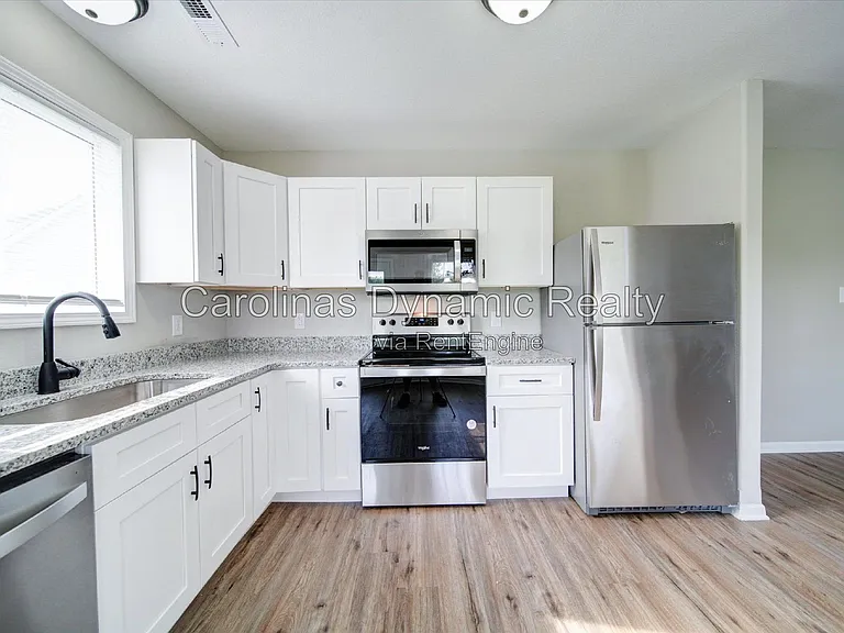 3702 Cardinal Bluff Ln — Photo 15
