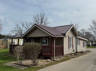 1014 N 5th St, Goshen, IN 46528
