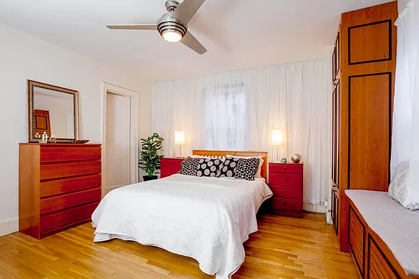 Sold by Marilyn Korn Real Estate | media 16