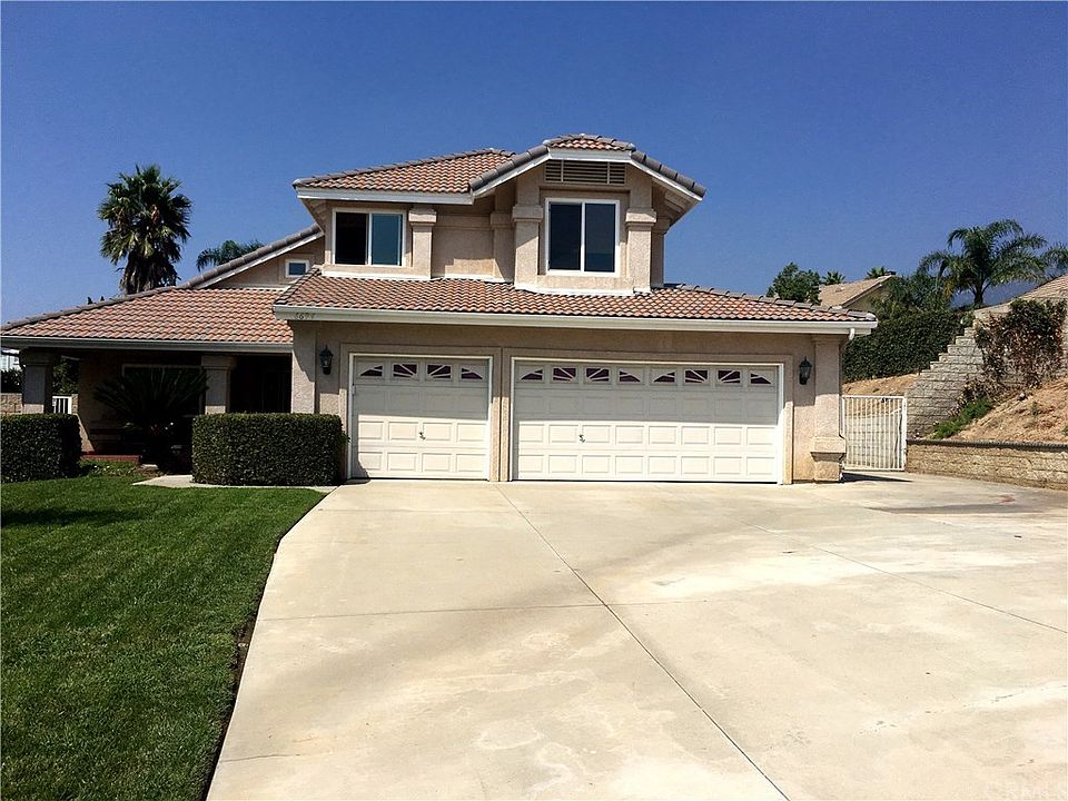 1st image of 6694 N Huntington Dr