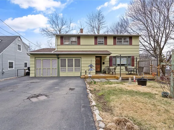 107 Snell Ter, Syracuse, NY 13205