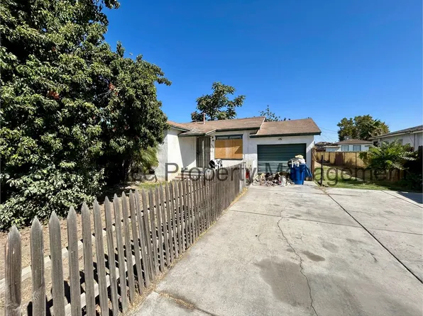 902 Woodrow Ave, Bakersfield, CA 93308