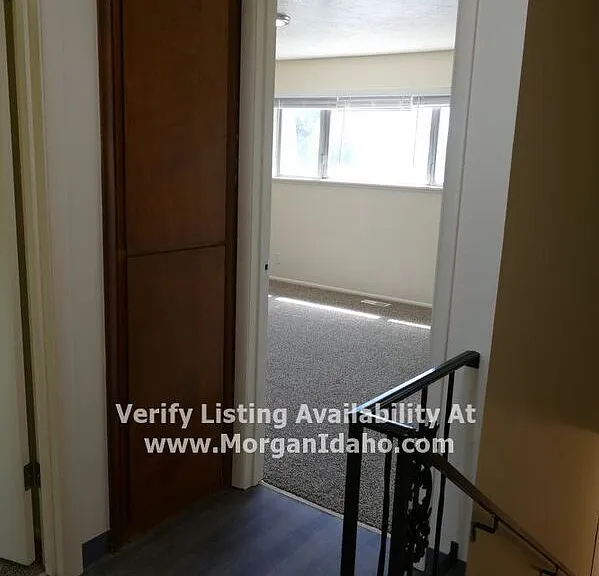 591 S White Cloud Dr — Photo 8