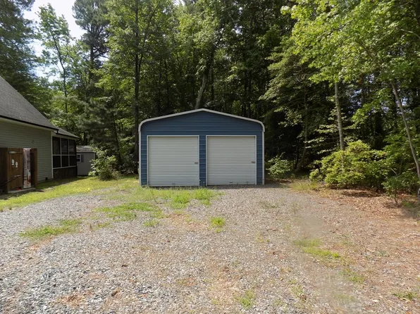 59 Fletcher Dr, Reedville, VA 22539