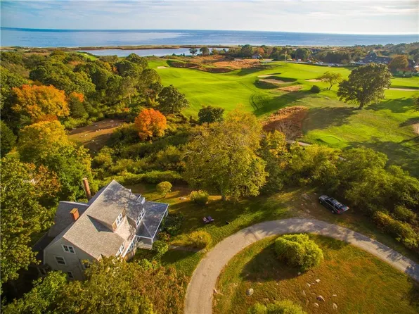 26 E Hills Rd, Westerly, RI 02891