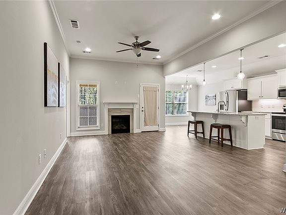 3rd image of 5345 University Gardens Dr