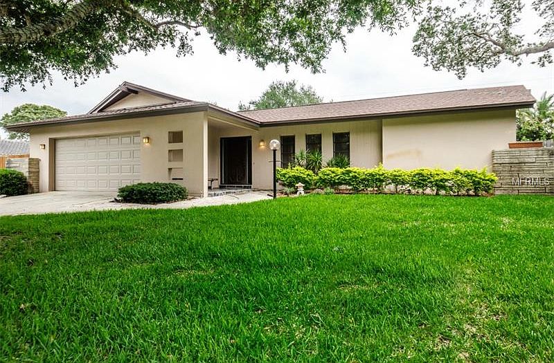 1st image of 10239 Bay Hills Dr