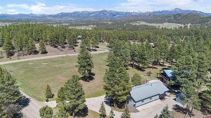 40 Peregrine Pl