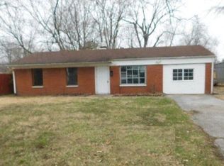 61 E Adams Dr, Cahokia, IL 62206