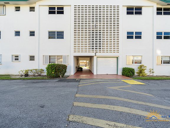 3rd image of 5300 Washington Street #I205